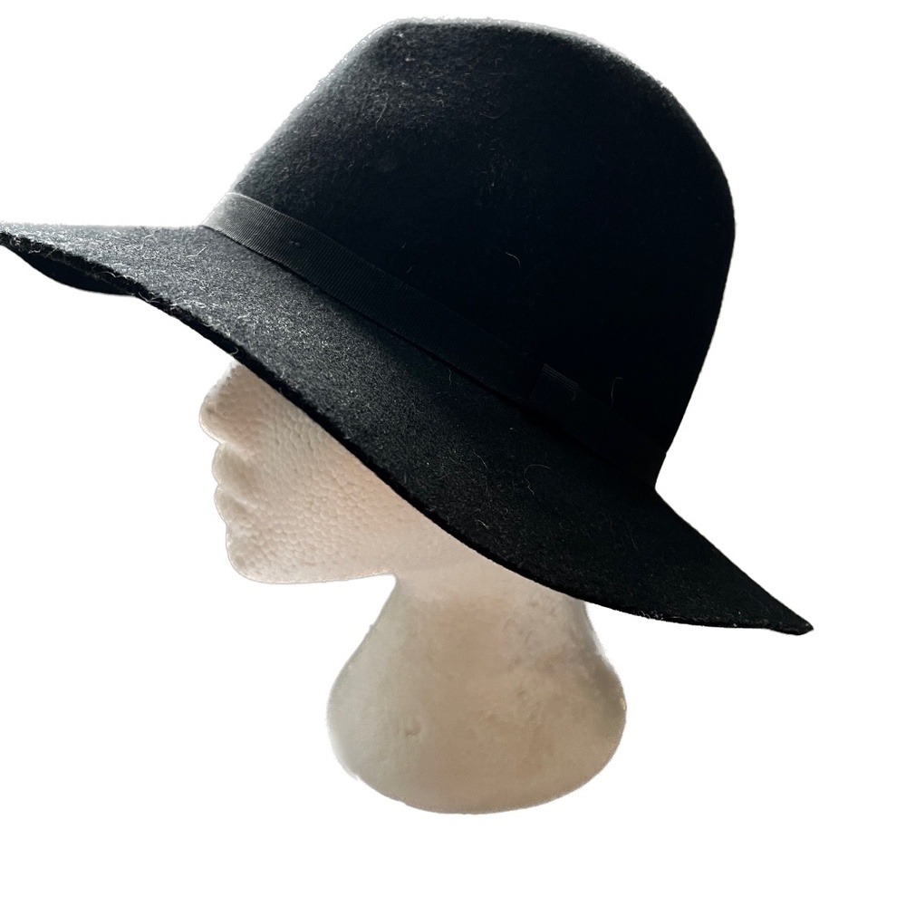 Auxiliary Wide Brim Felt Hat Floppy Black Ribbon Trim Size S/M 100% Wool